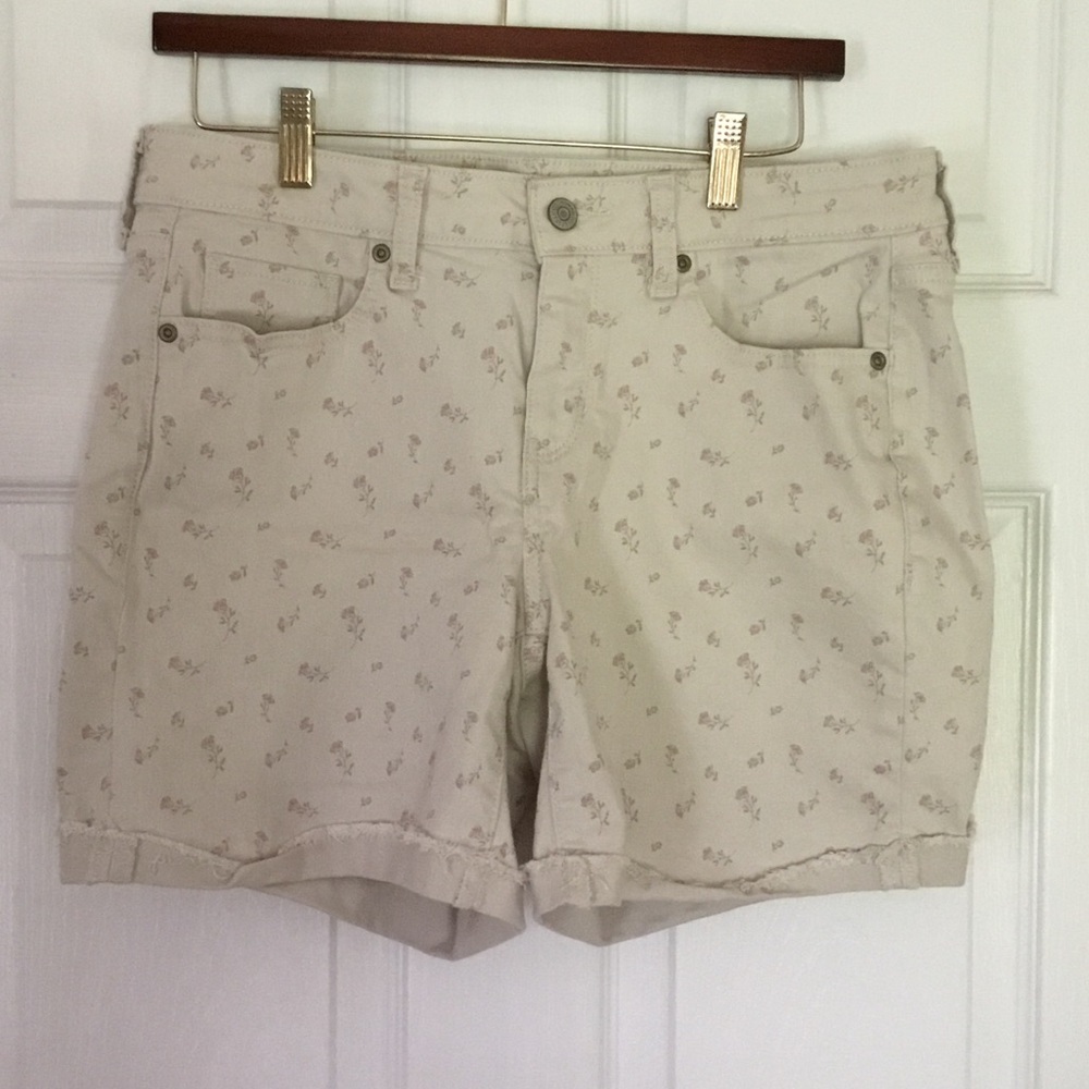 Sonoma Fairy Cream Floral Twee Denim Shorts Size 10